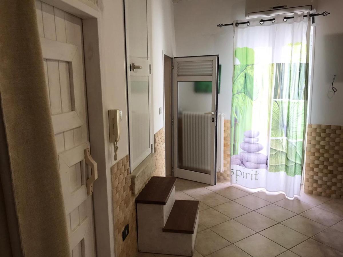 オストゥーニ Casa Annaヴィラ エクステリア 写真